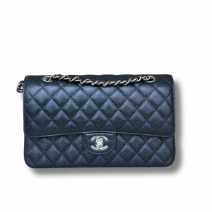 Chanel classic flap medium